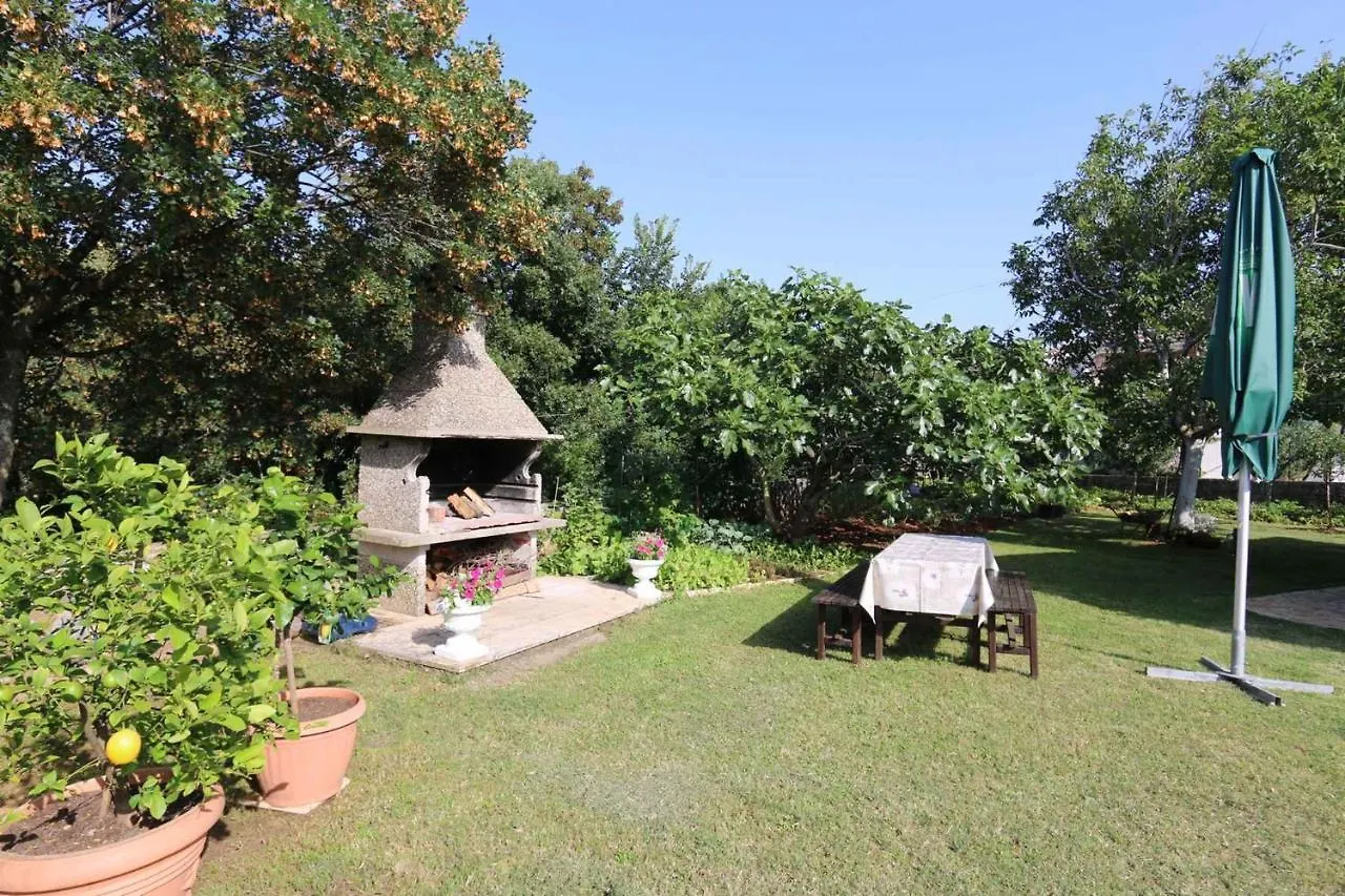 Apartment In Silo/Insel Krk 14540  Silo (Krk)