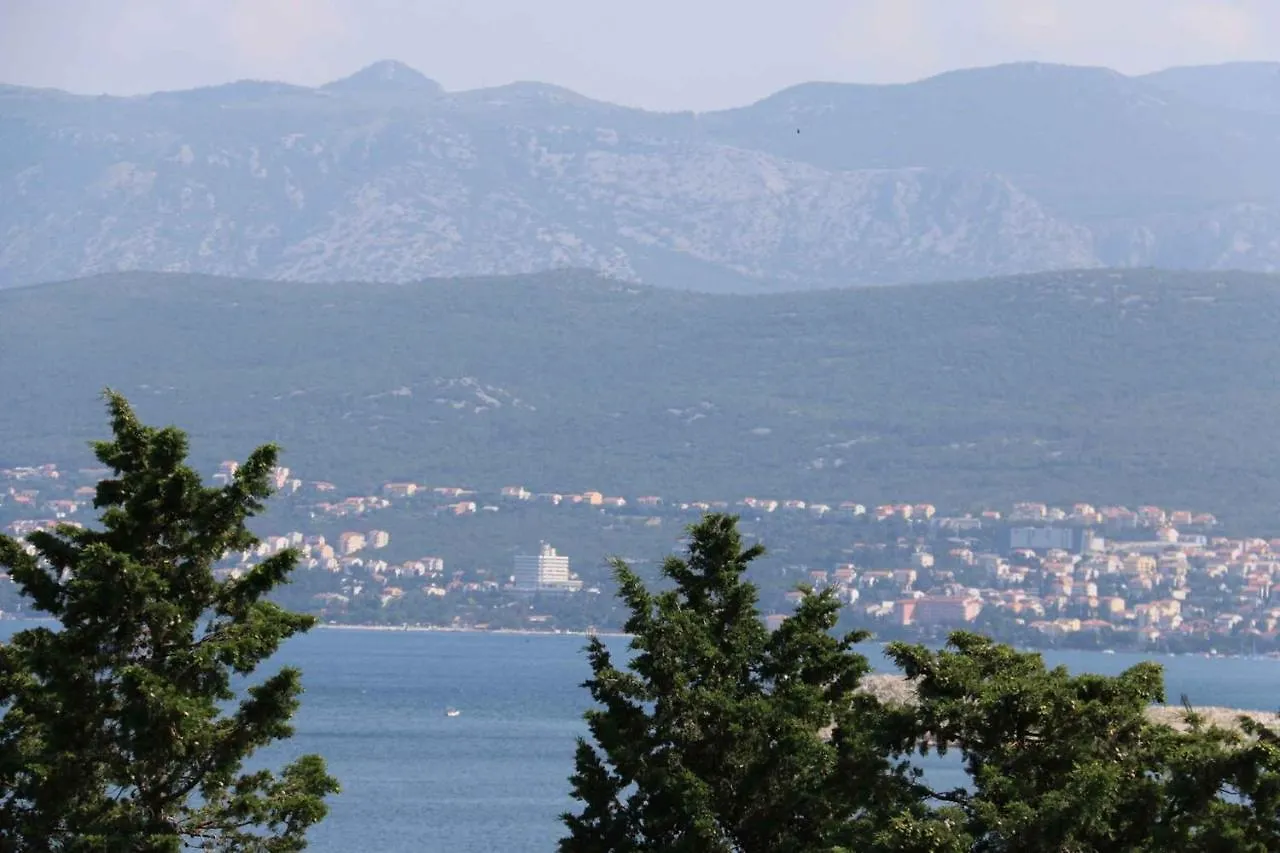 Apartment In Silo/Insel Krk 14540